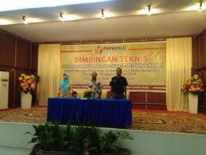 Pengawas TPS Kota Kendari Di Bimtek 5 Hari