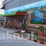 Warga Bersama ASN Kolaborasi Bangun Gapura dan Halte di Tugu Selatan