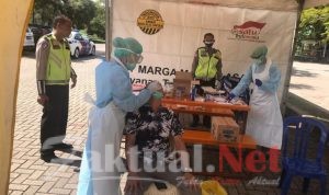 Polres Serang Kota dan Masyarakat di Rapid Test