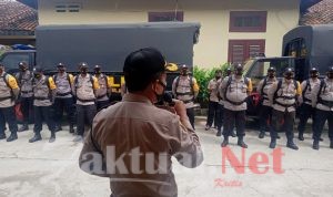 Polsek Ciruas Gelar Apel Kesiapan Linmas dalam Pilkada 2020