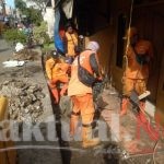 Deker Menumpuk di Jalan Cibanteng Dibongkar