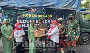 Danrem 091/ASN Pimpin Pelepasan Rombongan Bantuan Kemanusiaan ke Kalsel