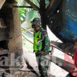 Komsos Babinsa Desa Turunan Baji Ketempat Penyulingan Daun Cengkeh