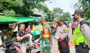 Tiga Pilar Senen Bagikan 1.000 Masker dan Himbau Masyarakat Patuh Prokes dengan 3 M