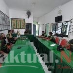 Saat Apel Pagi Danramil 03 Serengan Menyampaikan Arahan kepada Anggotanya, Dapat Menjalankan Tugas Dengan Penuh Tanggung Jawab