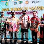 Walikota Jakarta Barat Tinjau Pelaksanaan Vaksinasi Tenaga Medis di Puskesmas Cengkareng