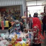 Gencarkan Penerapan Prokes Tim Satgas Sambangi Pasar Ketaon