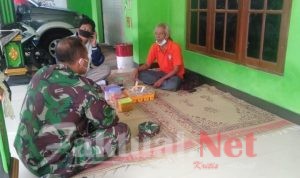 Babinsa Gandeng Tomas Beri Pemahaman Warga Perangi Corona