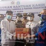 Pemkot Bersama PWI Jakarta Barat Salurkan Bantuan pada Korban Kebakaran di Tambora