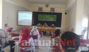 Serka A. Rumbawa Cek Edukasi Prokes di Acara Sosialisasi Cash Form Work (CFW), Program Kotaku Tahun 2021.
