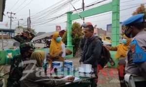 Muspika Ciruas Kembali Sosialisasi dan Bagikan Masker Hingga COVID-19 Punah