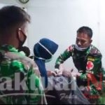 SATGAS YONIF 611 AWANG LONG DIUJUNG TAPAL BATAS PAPUA, BANTU PROSES PERSALINAN