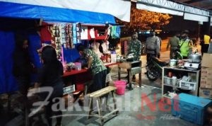 Jaga Kondusifitas Wilayah, Koramil 08/Baki Patroli Bersama Satgas Covid-19 Himbau Prokes 5M ke Warga