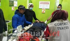 Tim SAR Evakuasi Pendaki yang Jatuh di Gunung Lompobattang, Polsek Tompobulu Beri Pengawalan