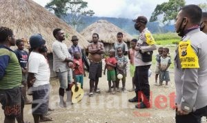 Wujudkan Kampung Binaan Aman dan Kondusif, Bhabinkamtibmas Rutin Sambangi Warga