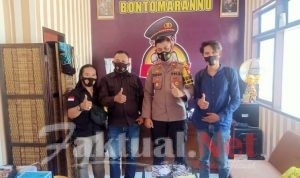 Kapolsek Bontomarannu Terima Kunjungan Silaturahmi Awak Media di Kantornya
