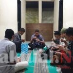 Moment Ramadhan 1442 H, Kapolres Tolikara Buka Puasa Bersama Tahanan