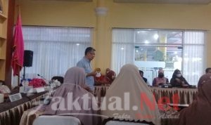 Guru Besar Ekonomi Unhas Bahas Pengembangan UMKM Bersama 25 Orang Enterpreneur Kota Kendari