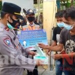 Polres Kep Seribu Himbau ProKes & Bagikan 2.600 Masker Medis Gratis Ke Warga