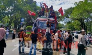 SAPMA PP Maros Demo Dishub Soal Angkutan Truk Proyek Kereta Api