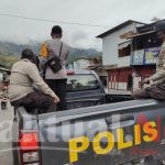 Sambut Hari Bhayangkara Ke -75, Polres Tolikara Laksanakan Patroli dan Imbauan Puncak Vaksinasi Massal 
