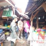 Satpol PP Kelurahan Kelurahan Koja Berikan Imbauan Bagi Pedagang dan Warga di Pasar Sindang