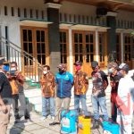 Ormas Pemuda Pancasila Ranting Kebon Bawang Bersama Katar  Lakukan Penyemprotan Disinfektan