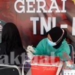 20 Warga, Hari Ini Jalani Suntik Vaksin di Gerai Vaksin Presisi Polres Kepulauan Seribu