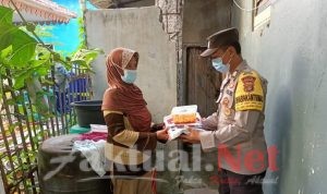 121 KK di Empat Pulau Pemukiman,  Terima Bansos dari Polres Kepulauan Seribu