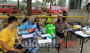 Satlantas Polres Serang Gelar Vaksinasi dan SIM Keliling