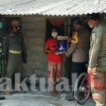 Bagikan Bansos ke 91 KK di Slum Area, Polres Kep Seribu Ajak Warga Patuh ProKes