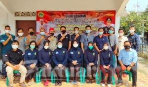 Majlis Taklim Darul Kolot Bersama Jemaah Laksanakan Vaksinasi COVID-19 Gratis