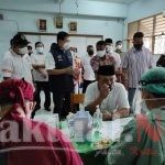 Sekda DKI Pantau Vaksinasi di SMPN 106 Ciracas