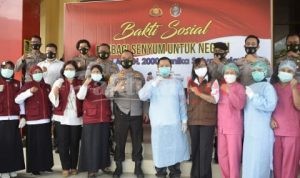 Kapolres Sigi Yoga Priyahutama Alumni Akpol Angkatan 2000 Sanika Satyawada Gelar Bakti Sosial Vaksinasi Massal