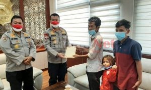 Kapolda Banten Apresiasi Perjuangan Tanto Demi Anaknya Bisa Sekolah