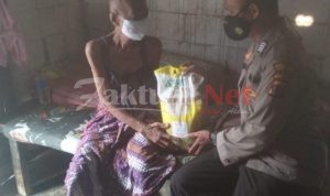 Panit II Binmas Polsek Ciruas Salurkan Bansos ke Warga Yang Layak Menerimanya