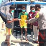Polres Kep Seribu Himbau ProKes dan Bagikan 1.600 Masker