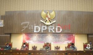 DPRD TIKEP Sampaikan Pandangan Umum Fraksi Pada Paripurna ke 17