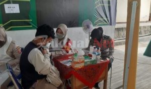 Polres Serang dan Stafsus Presiden RI Siapkan 1000 Vaksin di Ponpes dan Tempat Ibadah