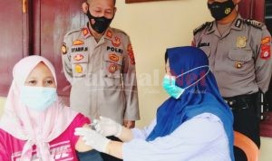 Polsek Ciruas Gelar Vaksinasi Tanggapi Antusiasme Warga Dengan Vaksinasi COVID-19