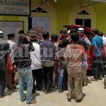 Panitia Sedekah Jum’at Al-Mubarok Berbagi Sedekah di Mesjid Nurul Muawanah dan Anas Bin Malik