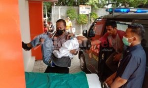 Sigapnya Anggota Polsek Ciruas Bantu Korban Kecelakaan, Diapresiasi Warga
