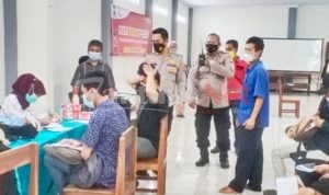 Dukung Percepatan Penanganan COVID-19, Vaksinasi Presisi di SMK 1 PGRI Kota Serang, Ini Kata Wakapolres
