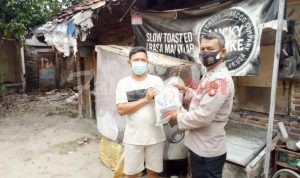 Pandemi Belum Usai, Polres Serang Terus Salurkan Bansos Bagi Warga Terdampak