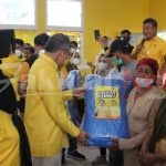 Partai Plat Kuning Hadir di Tengah Korban Kebakaran Pasar