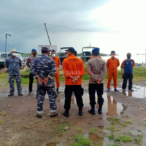 Hari Ke Lima, Ditpolairud Polda Banten Masih Melakukan Pencarian Korban Laka Kerja di Perairan Jetty PT. Gandasari