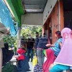 Camat Biringbulu Bersama Puskesmas Batumalonro Lakukan Vaksinasi Door to Door Di Desa Batumalonro Kecamatan Biringbulu