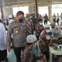 Ciptakan Herd Immunity, Wakapolda Banten Tinjau Vaksinasi Serentak di Ponpes Riyadhusholihiin Pandeglang