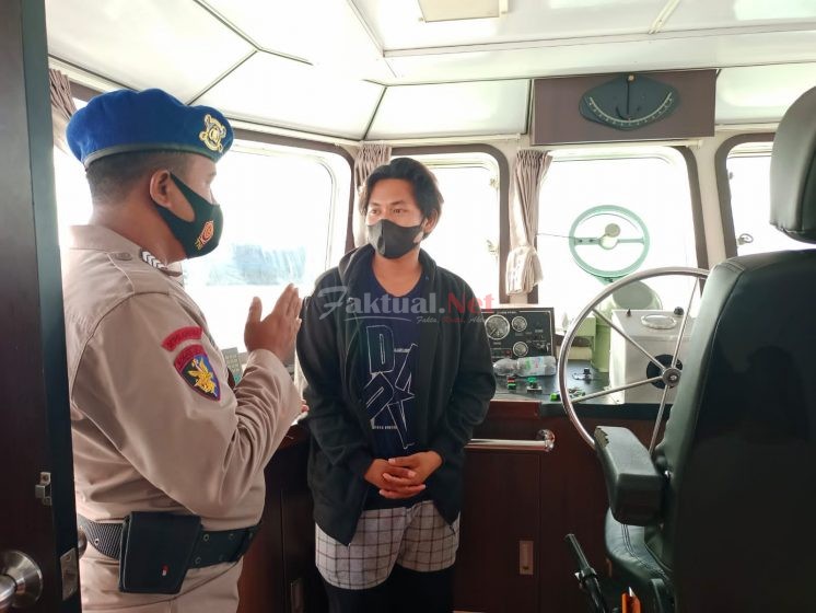 Personel Ditpolairud Polda Banten Lakukan Patroli di Perairan Pulokali Bojonegara