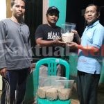DPD II Yayasan Gerak Nusantara Sejahtera Bogor Raya Serahkan Bantuan Bibit Sorgum dan Pupuk